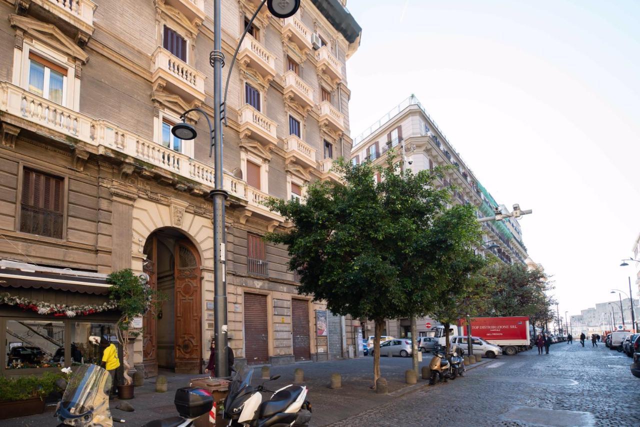 Apartamento New In! Syrenuse At Santa Lucia Nápoles Exterior foto
